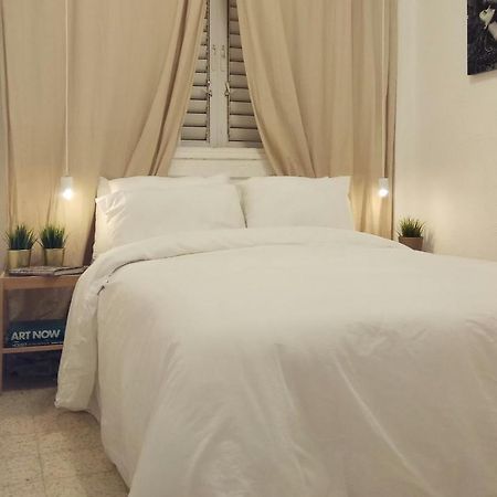 Room In Apartment Rishon LeZion Exterior foto